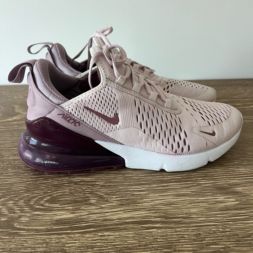 Nike Air 270